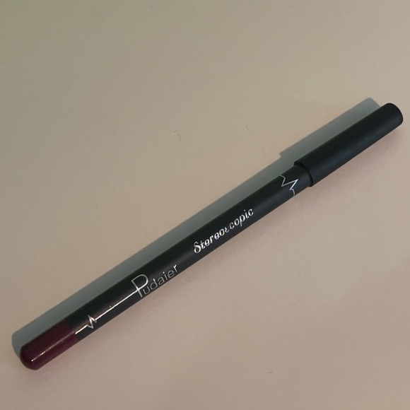 NEW Cmaa Cu MATTE WATERPROOF LIQUID LIPSTICK #01 - Picture 5 of 6